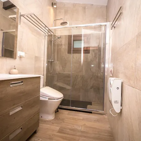 Casa de Campo Con Skatepark Y Piscina 